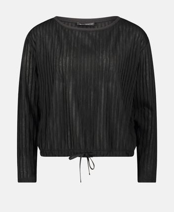 Knitted jumper