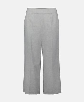 Cropped trousers
