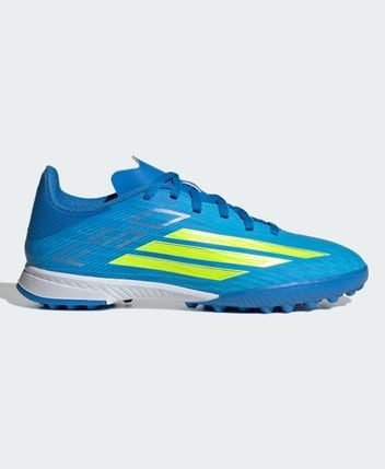 Football boots P3