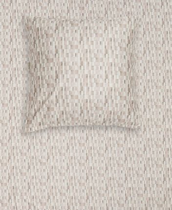 Satin bed linen