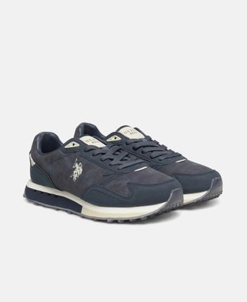 Sneakers April