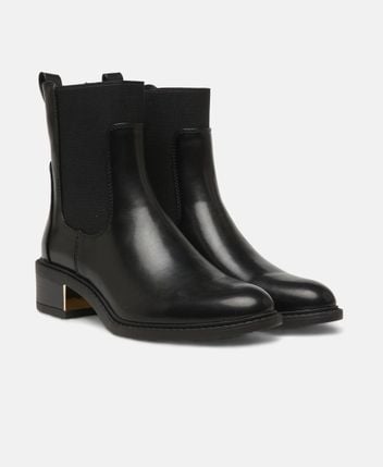 Chelsea boots Kaley