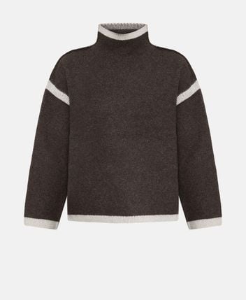Wool pullover