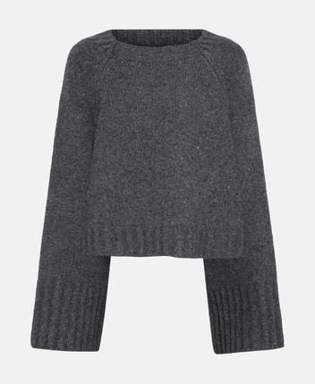 Wool pullover