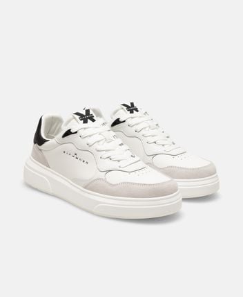 Sneakers Jr One man