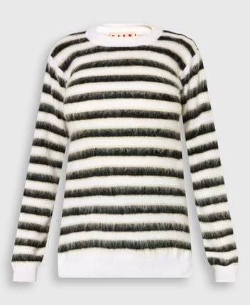 Wool pullover