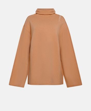 Wool pullover