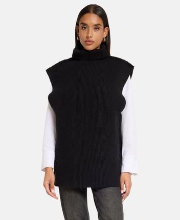Sleeveless rollneck wool jumper
