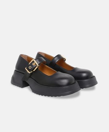 Mary Jane pumps