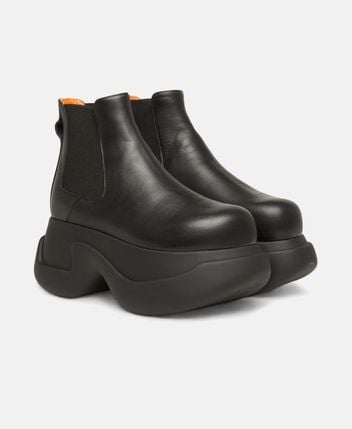 Chelsea boots