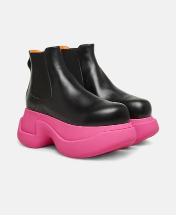 Chelsea boots