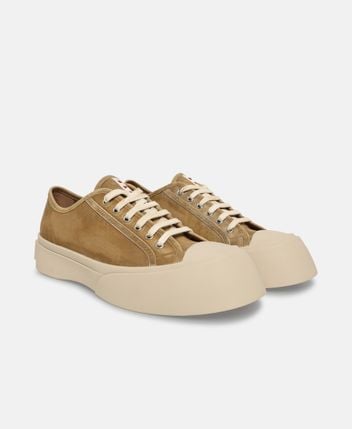Platform sneakers