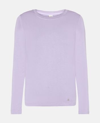Long-sleeved top