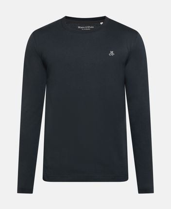 Long-sleeved top