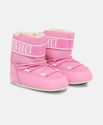 Winter boots Crib