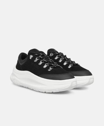 Platform sneakers
