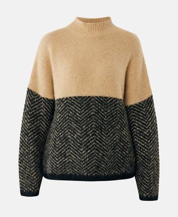 Long-sleeved jumper