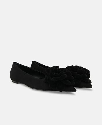 Ballet flats