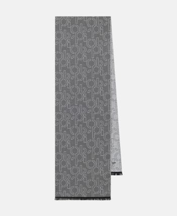 Scarf Hipolito