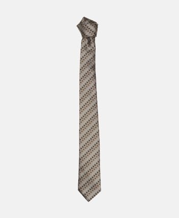 Silk tie