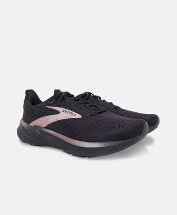 Running shoes Revel 8