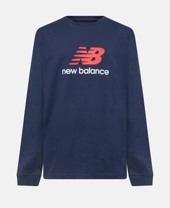 Long-sleeved top