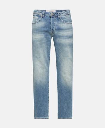 Tapered Jeans