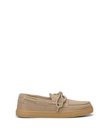 Boat shoes