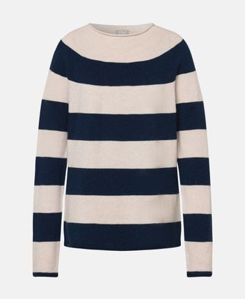 Wool-blend pullover
