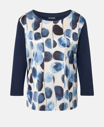 Long-sleeved top