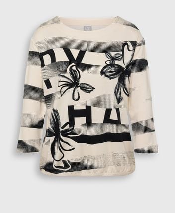 Long-sleeved top