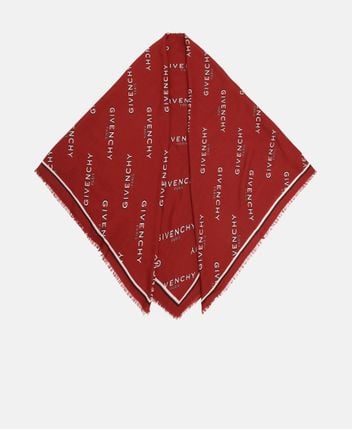 Wool-blend scarf