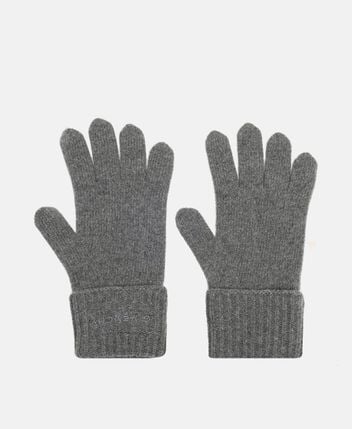 Wool gloves