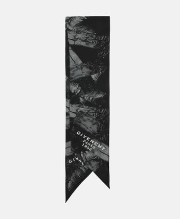 Silk scarf