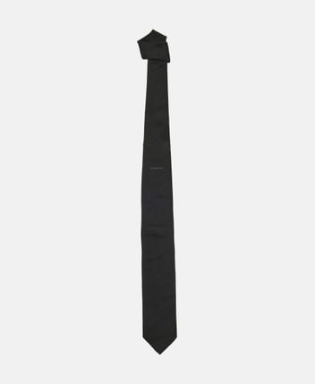 Silk tie