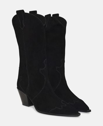 Boots Ariel