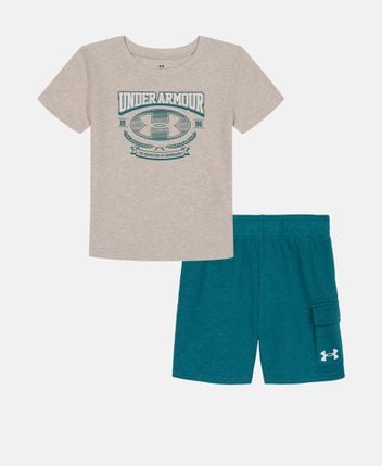 Set of t-shirts and shorts
