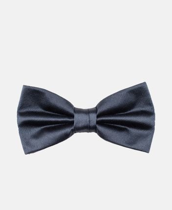 Silk bow tie