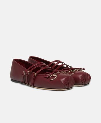 Ballerina flat with straps