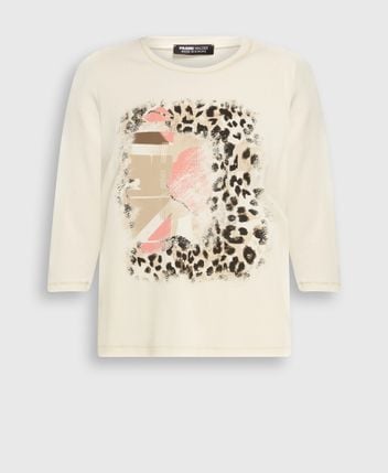 Long-sleeved top