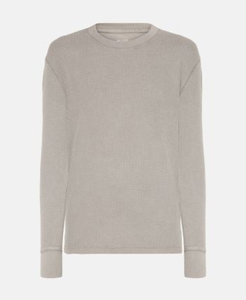 Long-sleeved top