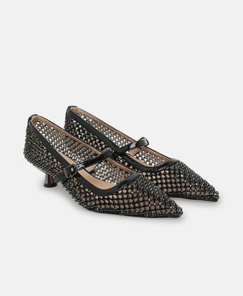 Mary Jane pumps