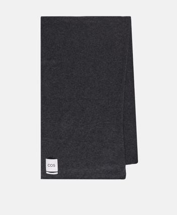 Cashmere scarf
