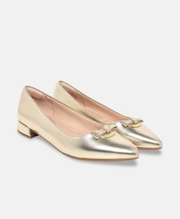 Ballet flats