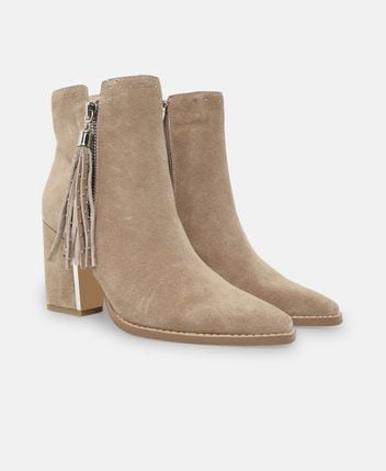Ankle boots