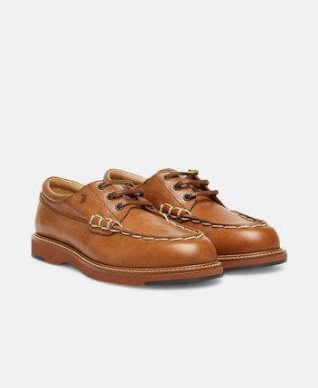Lace-up shoes