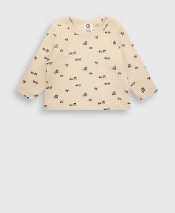 Long-sleeved top