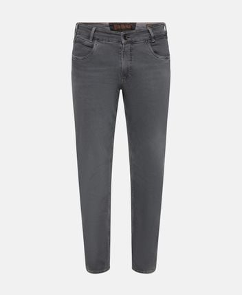 Tapered Jeans Tucker