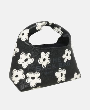 Leather shoulder bag