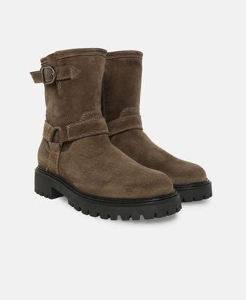 Ankle boots